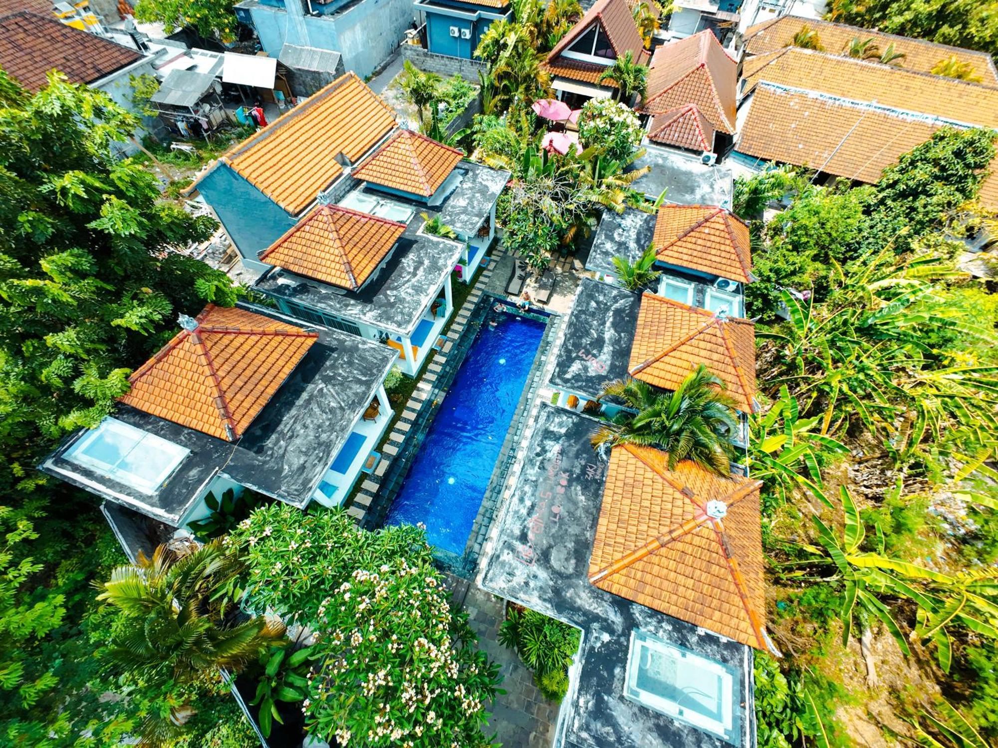 Bali Stuti Jimbaran Inn Exterior photo