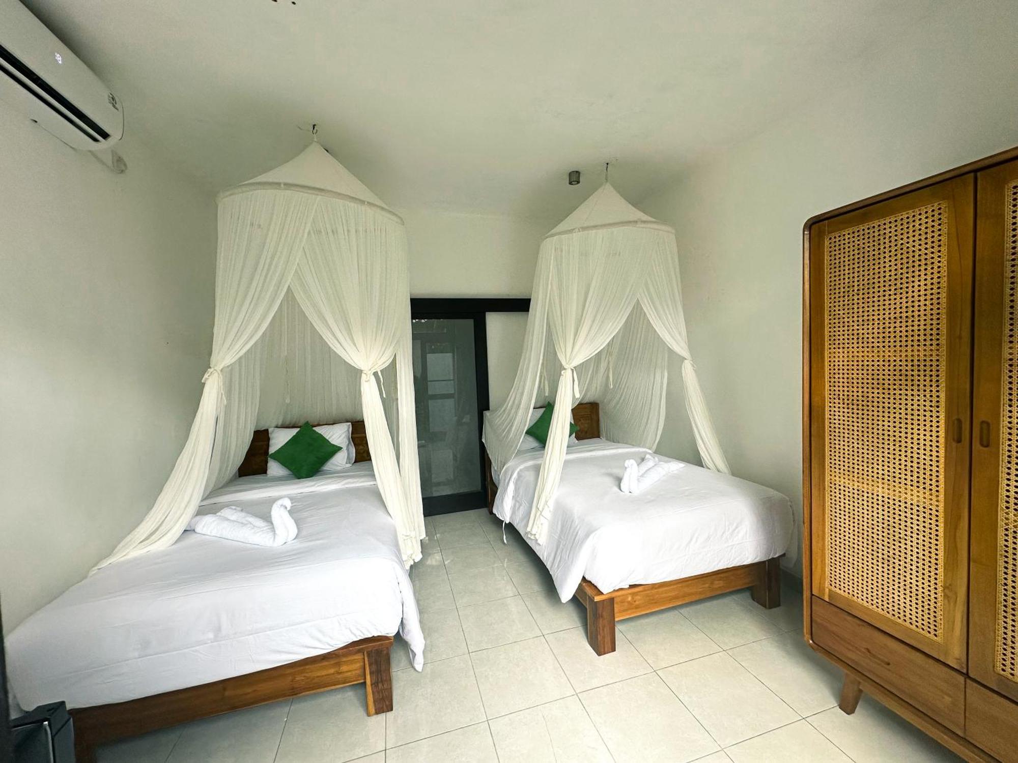 Bali Stuti Jimbaran Inn Exterior photo